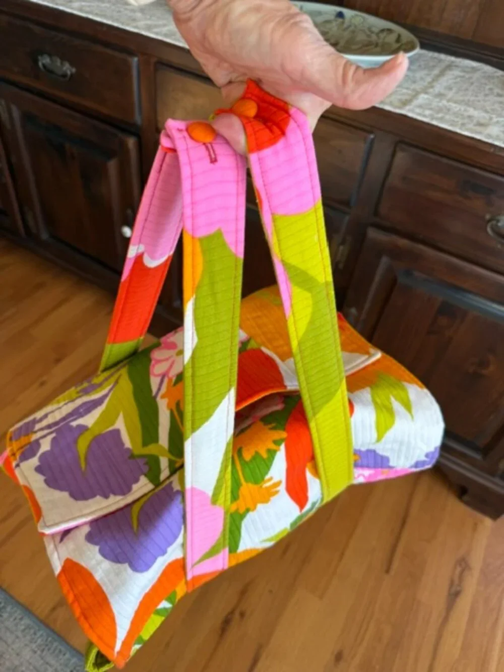 Hand Made Casserole / Pie Carrier. Machine Wash and Dry.